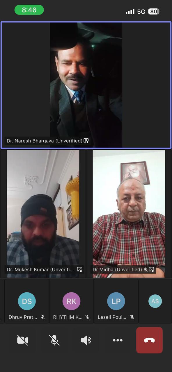 Legal experts and Nyaya Sakha volunteers in an online guidance call